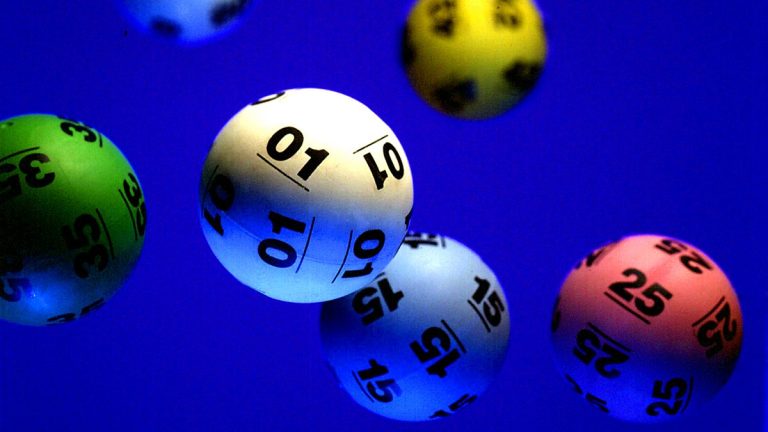 Prize Distribution Models: How Winnings Are Calculated In Lottery Systems